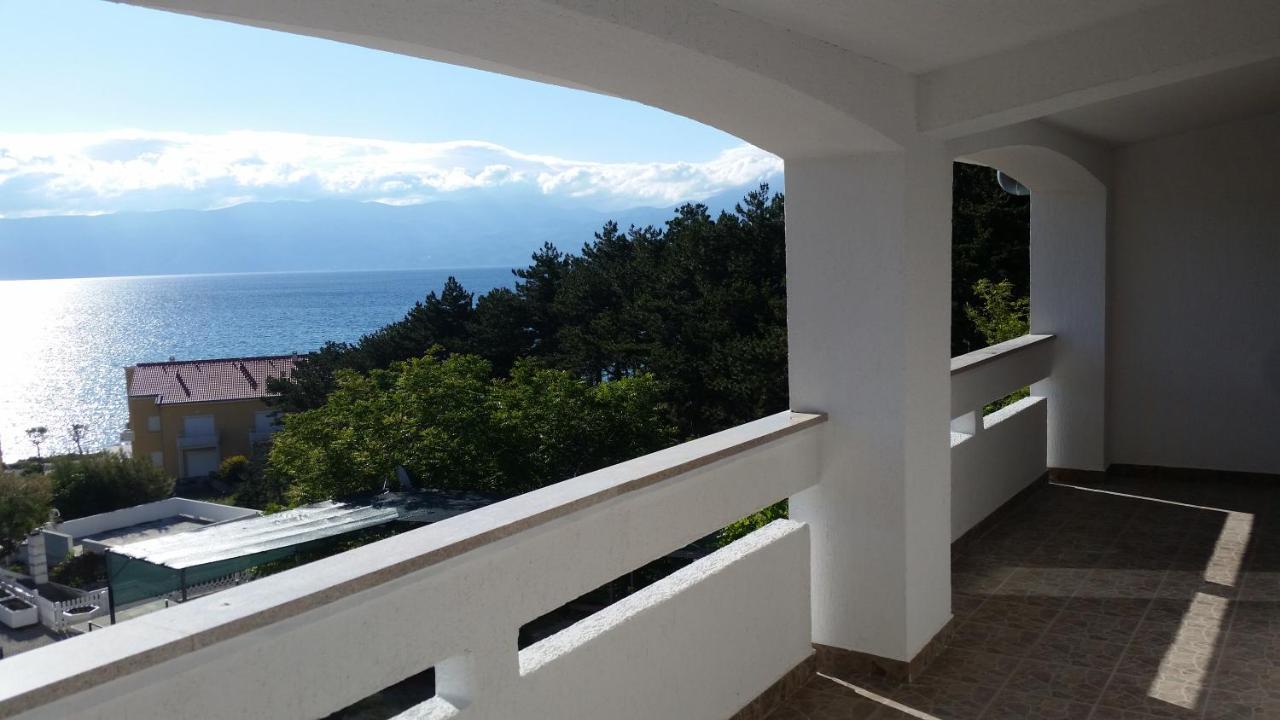 Apartmani Lisac Baška Εξωτερικό φωτογραφία