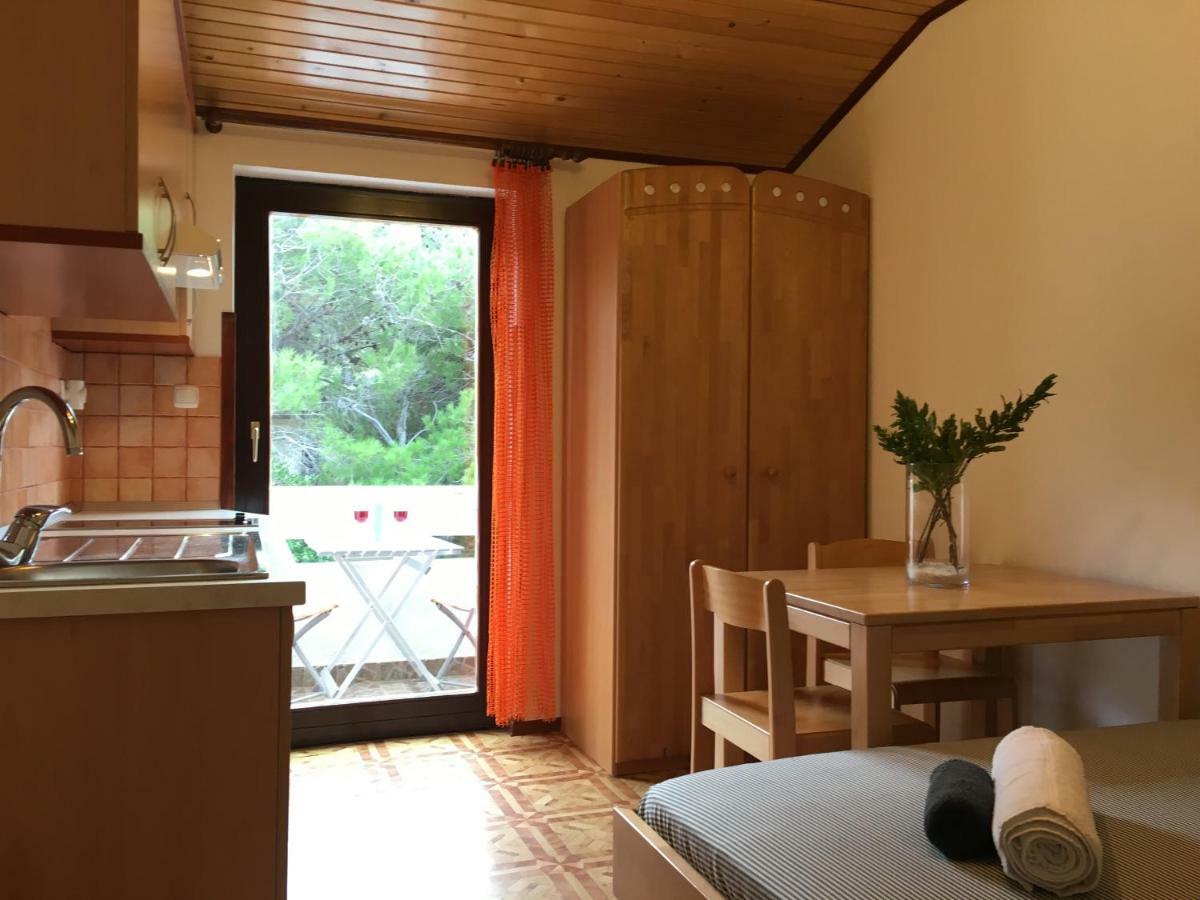 Apartmani Lisac Baška Εξωτερικό φωτογραφία