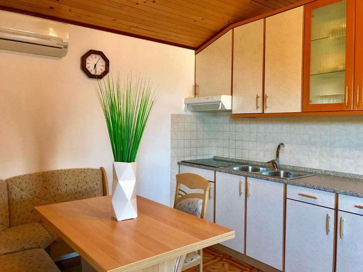 Apartmani Lisac Baška Εξωτερικό φωτογραφία